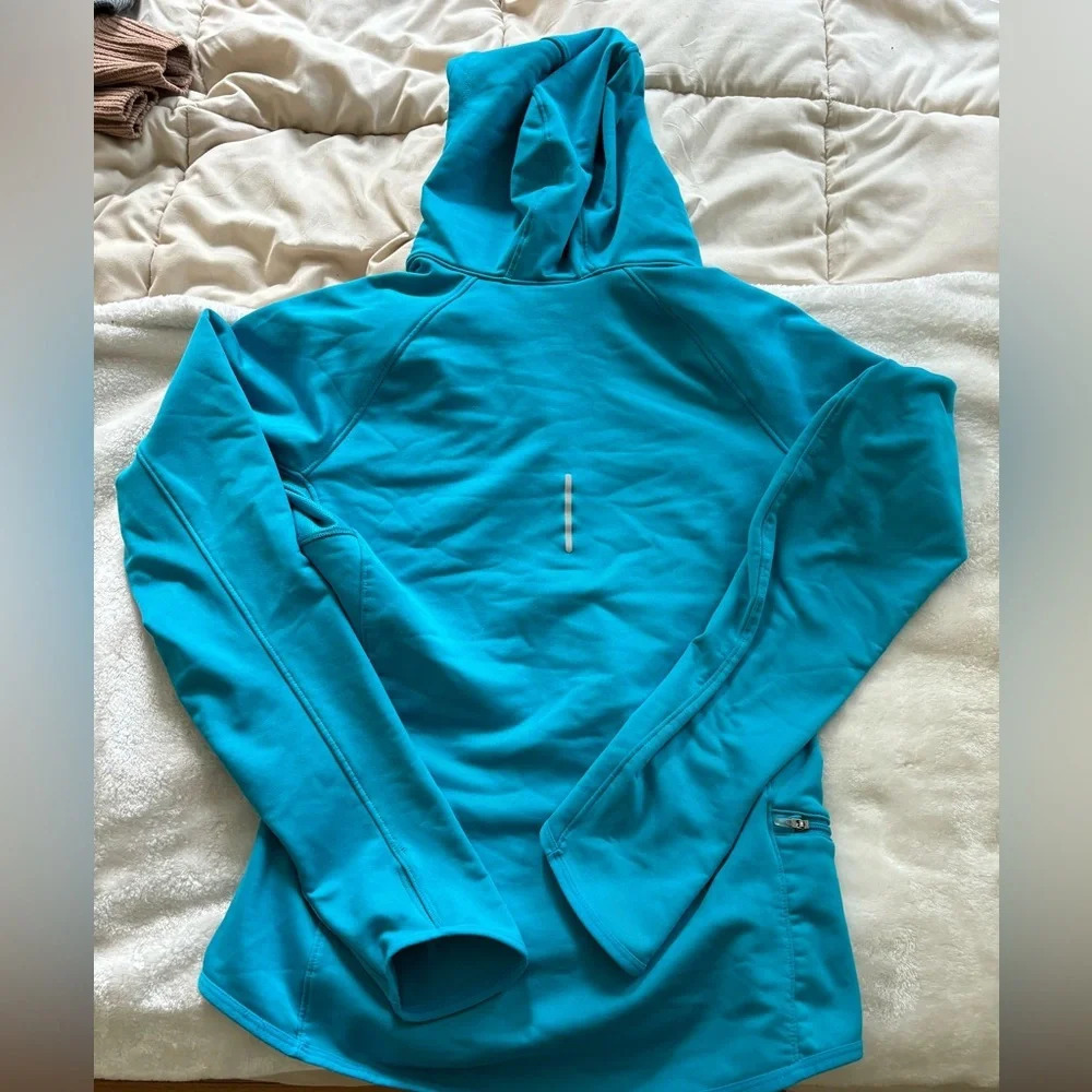 Nike sweatshirt - Picture 3 of 3